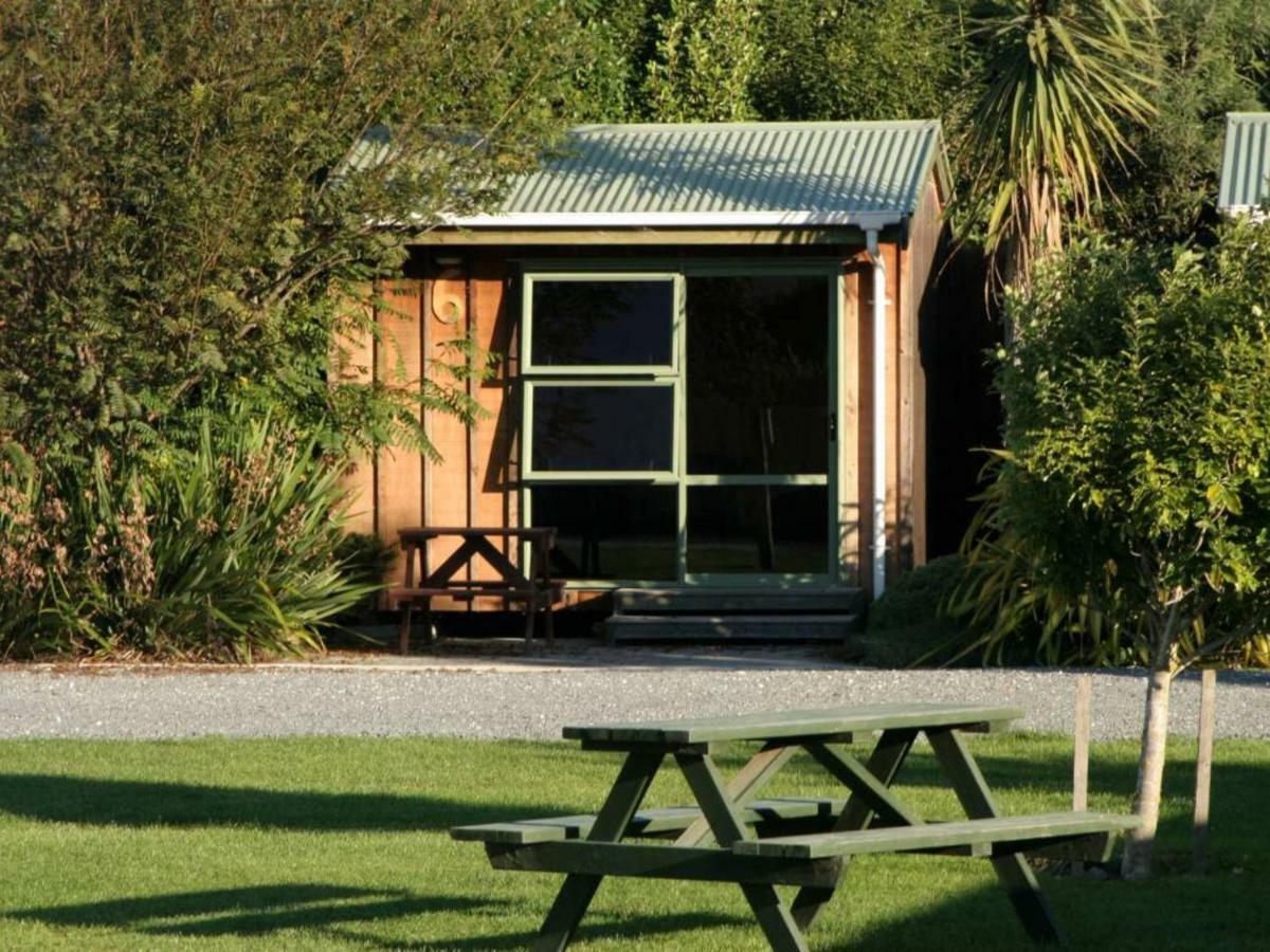 Alpine-Pacific Holiday Park Kaikoura Exterior photo